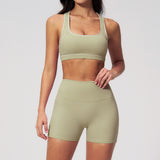 Wholesale Women's Move Activewear Set