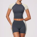 Wholesale Women's Fitness Move Activewear Set