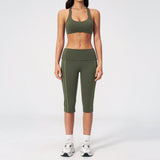 Wholesale Women's Tone Activewear Set