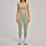 Wholesale Women's Strong Fit Activewear Set