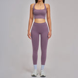 Wholesale Women's Strong Fit Activewear Set