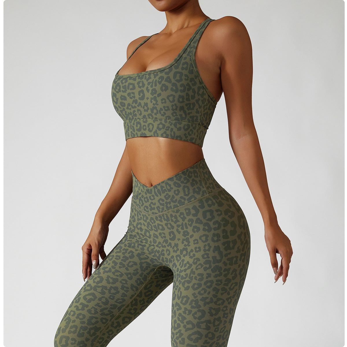 Wholesale Women Leopard Sports Bra & Tummy Control Pants